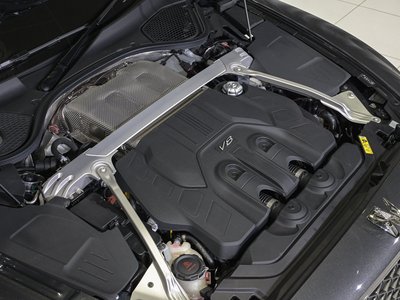 BENTLEY FLYING SPUR - 8