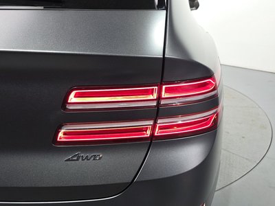 صورة 10 لـ 2021 Genesis GV80