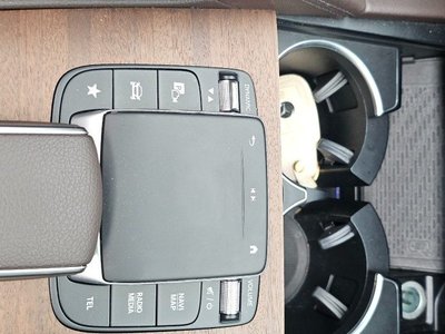 2020 Mercedes-BENZ GLE — миниатюра 14