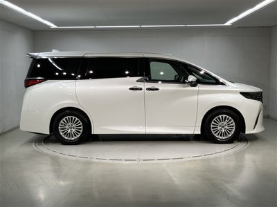 صورة 4 لـ 2025 TOYOTA ALPHARD