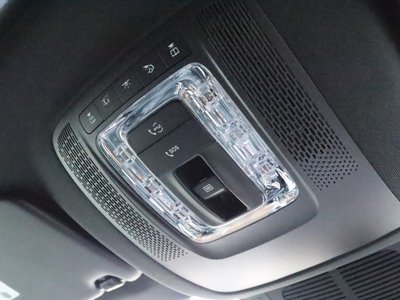 2026 Mercedes-BENZ GLE 缩略图 60