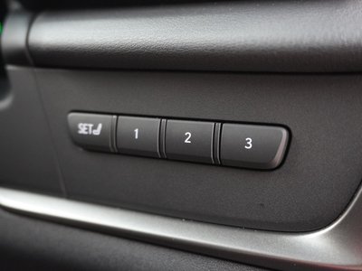 صورة مصغرة 23 لـ 2023 Lexus RZ