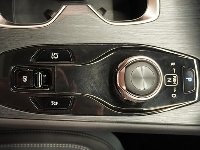 صورة مصغرة 32 لـ 2023 Lexus RZ