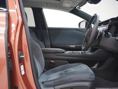 صورة مصغرة 40 لـ 2023 Lexus RZ