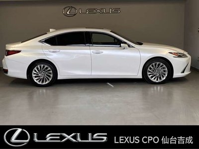 LEXUS ES - 8