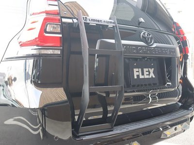2023 Toyota LAND CRUISER PRADO — миниатюра 24