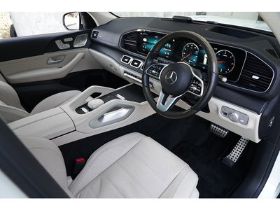 MERCEDES-BENZ GLS - 2