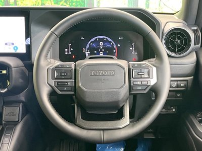 2025 Toyota LAND CRUISER 250 — миниатюра 11