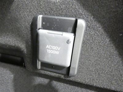 TOYOTA CROWN CROSSOVER - 4