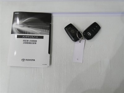 TOYOTA CROWN CROSSOVER - 8