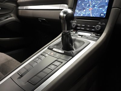2018 Porsche 718 缩略图 32