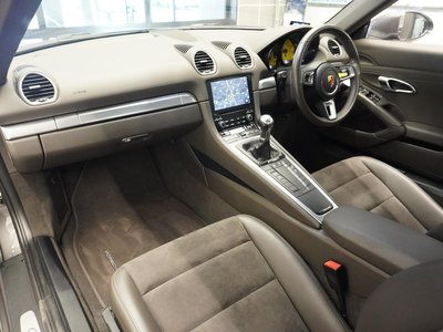 2018 Porsche 718 缩略图 22