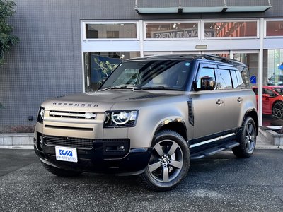 LAND ROVER DEFENDER - 1