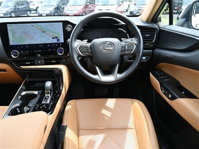 LEXUS NX - 9