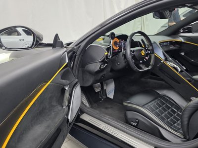 2021 Ferrari ROMA — миниатюра 13