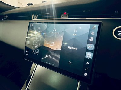 2025 LAND Rover RANGE ROVER EVOQUE thumbnail 33
