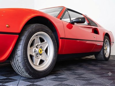 1983 Ferrari 308 GTS 照片 15