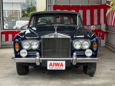 ROLLS-ROYCE SILVER SHADOW - 1