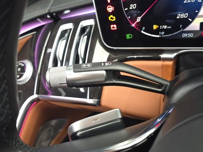 2022 Mercedes-BENZ S-CLASS thumbnail 33