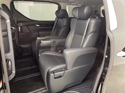 صورة مصغرة 32 لـ 2022 TOYOTA ALPHARD
