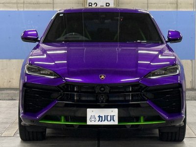 LAMBORGHINI URUS - 2