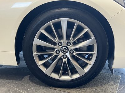 2022 Nissan SKYLINE 缩略图 22