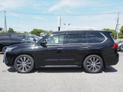LEXUS LX - 8