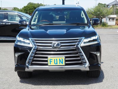 LEXUS LX - 2