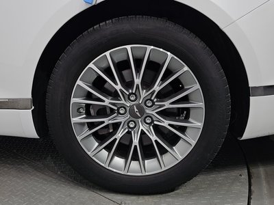 GENESIS G80 (RG3) - 9