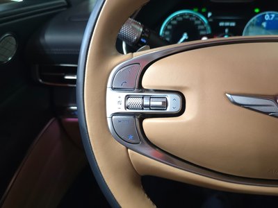 2023 Genesis GV80 thumbnail 17