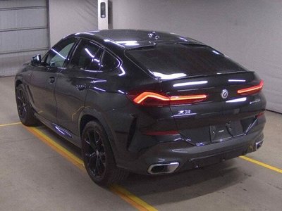 2023 BMW X6 照片 2