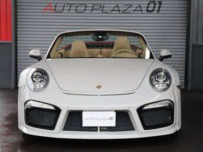 PORSCHE 911 CABRIOLET - 2