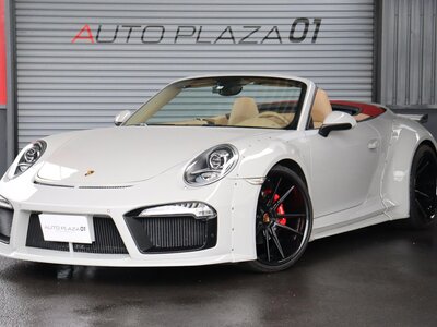 PORSCHE 911 CABRIOLET