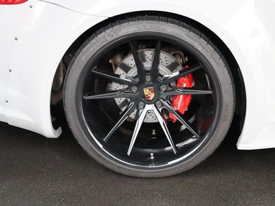 PORSCHE 911 CABRIOLET - 10