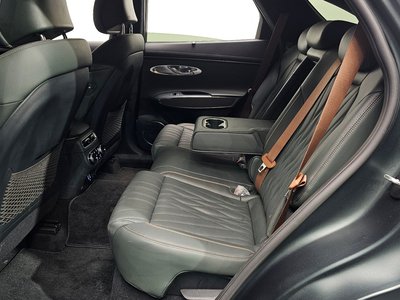 2023 Genesis GV70 — миниатюра 18