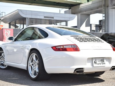 PORSCHE 911 - 6