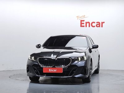BMW 5 SERIES - 2