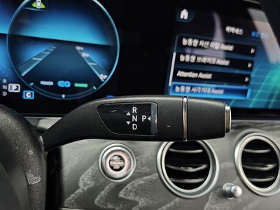 MERCEDES-BENZ E-CLASS - 9