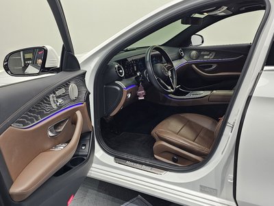 MERCEDES-BENZ E-CLASS - 10