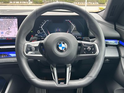 2024 BMW 5 SERIES 缩略图 26