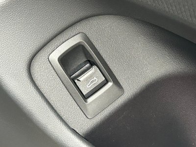 2024 BMW 5 SERIES 缩略图 71