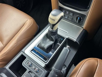 TOYOTA LAND CRUISER PRADO - 7