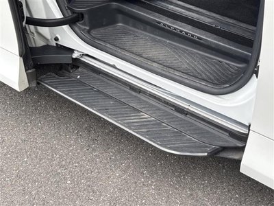 TOYOTA ALPHARD - 3