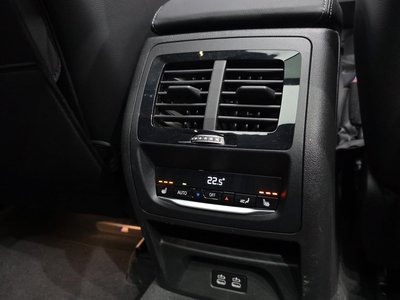 2024 BMW X3 thumbnail 25