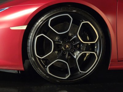 LAMBORGHINI HURACAN - 6