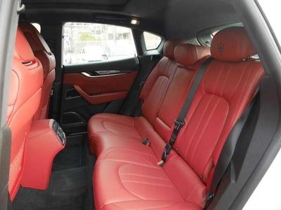 MASERATI LEVANTE - 9