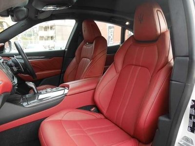 MASERATI LEVANTE - 8