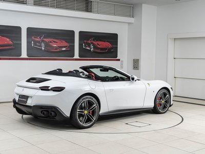 2025 FERRARI ROMA SPIDER 照片 6