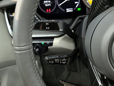 2022 Porsche 911 — миниатюра 35