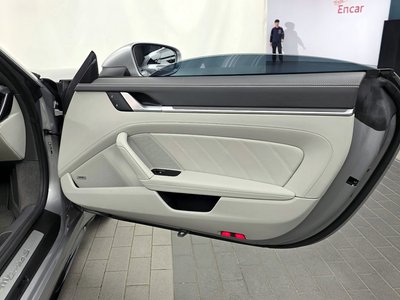 2022 Porsche 911 — миниатюра 17